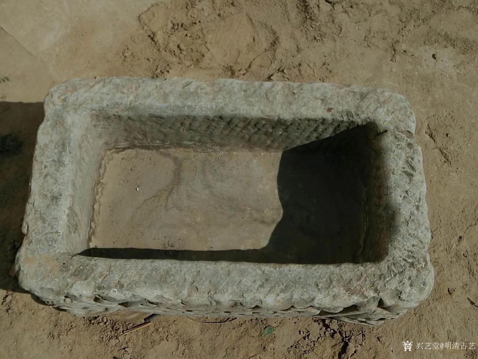 明清古艺文玩杂项作品《青石老鱼盆》【图3】