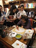 艺术家徐如茂生活:央视名嘴朱军，著名作家梅毅，古城草根画家徐如茂先生参于书香天【图4】