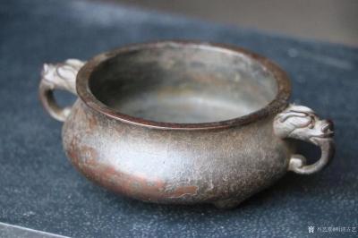 明清古艺收藏-大明宣德五年_龙耳爐 ,14cm 10cm 4.8cm 1090g,
收頸鼓腹【图1】