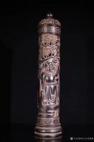 艺术家东方古玩城堡收藏:清代，小叶紫檀雕刻人物故事香筒、此件藏品取料名贵稀少，雕刻纹【图1】