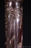 艺术家东方古玩城堡收藏:清代，小叶紫檀雕刻人物故事香筒、此件藏品取料名贵稀少，雕刻纹【图4】