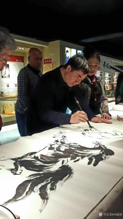 刘建国日记-每次发新作，我想展示的不是我最好的一面，而是让大家见证我的学习进程。在上万双眼睛【图1】