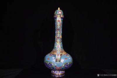 东方古玩城堡收藏-清代“乾隆年制”款 铜胎珐琅彩执壶、精湛满掐丝工艺、狮子戏球纹、满工、局部鎏金、【图2】