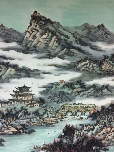 刘应雄日记-这是2017年10月根据朋友的愿望，为之创作了一幅8尺山水大画《山市晴岚》；此作【图7】