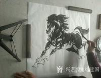艺术家刘建国视频:<br>刘建国画马视频9
<iframe framebor【图0】