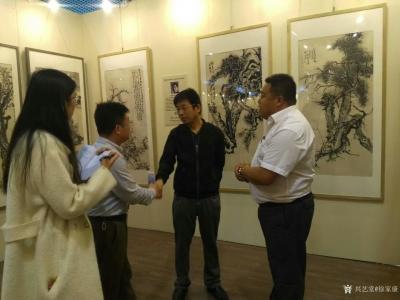 徐家康生活-展览期间，青州中晨集团赵淑华赵总，青州市领导赵长海，人大主任许新益，市委宣传部李【图2】