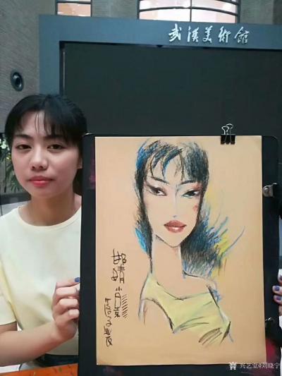 刘晓宁收藏-分享漫画现场速绘大师落子大少作品。
画皮容易难画骨，落子老师的画，美到骨子里。【图7】