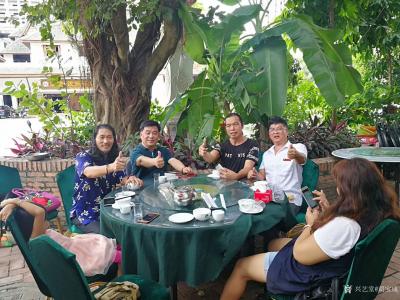 胡宝成生活-和上海昌圩生物有限公司董事长王硕，缅甸冯常海相聚西双版纳。【图4】