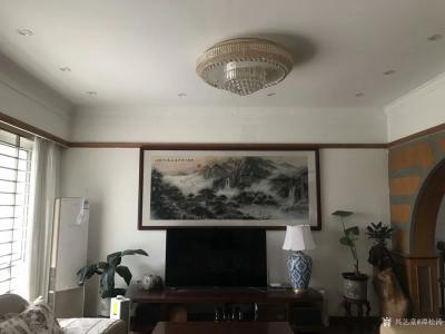 谭松涛收藏-国画花鸟画《富贵有余》国画山水画《太鹤云松》，买家朋友装裱上墙返图。【图4】