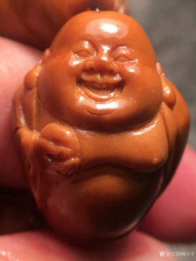 税小宁日记-核雕:题材：八宝弥勒 尺寸：2.2*2.8左右核质：四花油核 苏工最受欢迎的弥勒【图2】