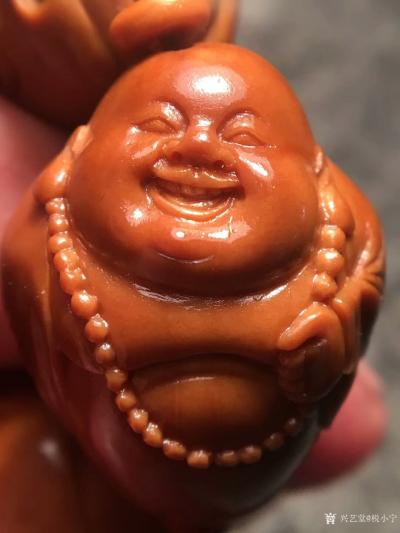税小宁日记-核雕:题材：八宝弥勒 尺寸：2.2*2.8左右核质：四花油核 苏工最受欢迎的弥勒【图3】