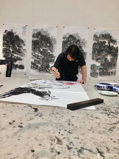 叶仲桥生活-5月11日到北京宋庄画家村参观学习交流，拜访国画大师黄智程先生并与他合作挥毫泼墨【图6】