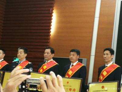 党文军荣誉-培养高雅的爱好与追求，塑造正能量的品行，画风如作风。做平凡的自己，走平凡的路！“【图1】