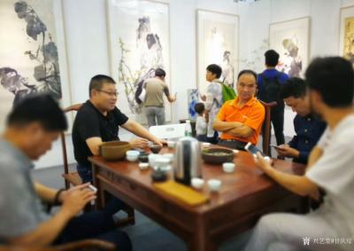 甘庆琼荣誉-深圳《甘庆琼中国画作品展》第三天，迎来人流高峰，观展者、媒体、寻求合作的艺术机构【图8】