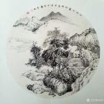 李高日志-国画《山水人家》
本周画的一张山水画团扇，软卡，50*50【图1】