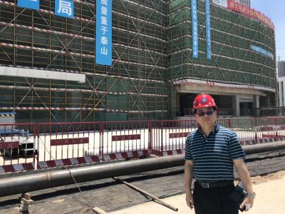 石广生生活-朝看工地午观画，
来去匆匆走马花。
若得三日无杂事，
焚香弄墨听琵琶。
【图1】