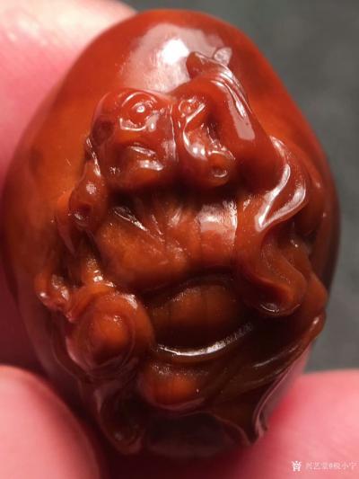 税小宁收藏-请欣赏吧, 这是客户六年前买的核雕，完美包浆玉化通透！买的时候是2.0！现缩水1【图8】