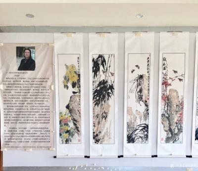 叶仲桥日记-重新调整自己展出过的作品，连省长都那么认真画画，那么我也要努力地去画些自己喜欢的【图1】