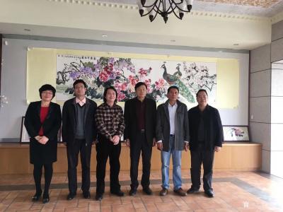 叶仲桥收藏-近日广东叶氏宗亲联谊会秘书长发回一张照片，说我这张丈二尺大画《富贵长和图》将永久【图5】