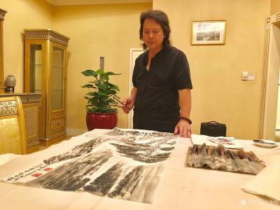 叶仲桥日记-大热天呆在家里，画下画写下字也是一种享受，说不定哪一张作品日后卖了个好价钱呢。【图4】