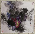 韩宗华日志-天热吃水果最爽，鲜艳欲滴又大又红的葡萄，尽情品尝。国画《农家【图1】