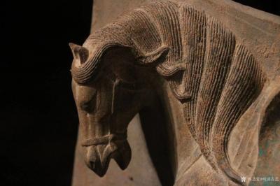 明清古艺收藏-石板 - 马 32cm 36cm 8cm  青石雕刻，石马肌肉强健，腹部圆实，腾【图4】