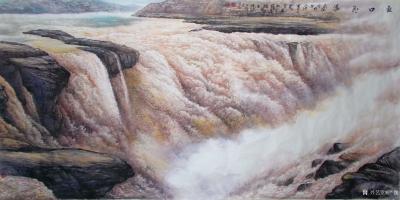 严巍日记-朋友要求的八尺整张国画《壶口飞瀑》,终于完成，晒图留念。【图1】