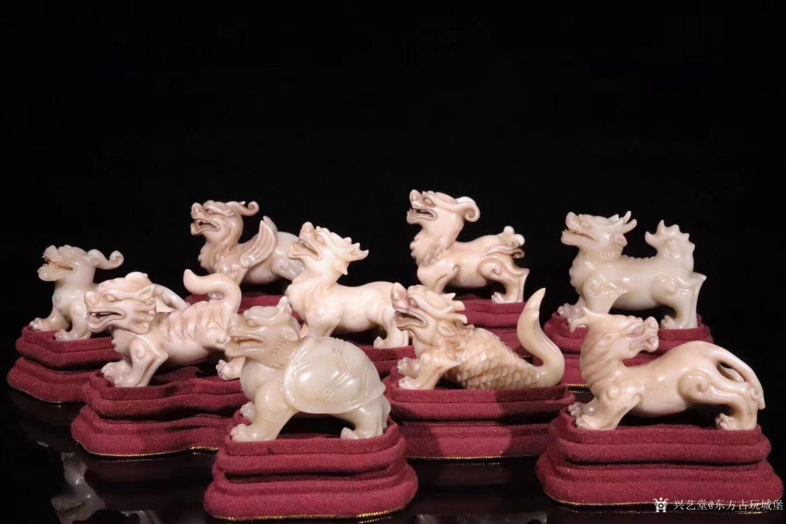 东方古玩城堡文玩杂项作品《龙生九子》