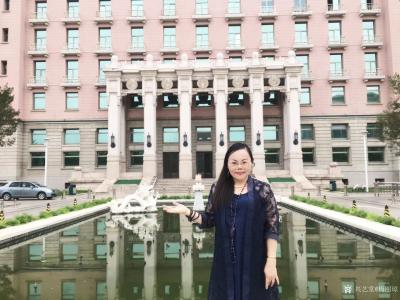 梅丽琼日记-《隆中对》就是写刘备三顾茅庐，前去拜访诸葛亮，请诸葛亮出山为他出谋划策。文章通过【图6】