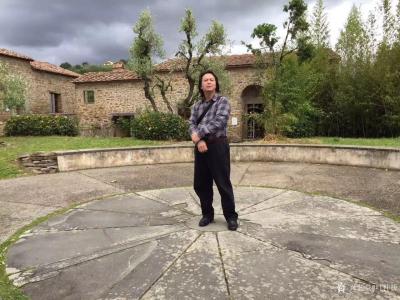 叶仲桥收藏-专程拜访达芬奇的故乡—意大利佛罗伦萨.芬奇镇，周围是青山环抱，登高处、可看见一百【图5】