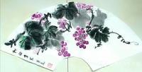 艺术家李万勤日记:国画葡萄扇面一组，请欣赏。
以寂寞为伴，书画相陪，感受那一【图0】
