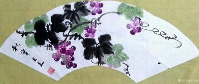 李万勤日记-国画之写意葡萄扇面作品，《硕果》《秋实》《幸福生活》《秋的季节》。
  休假回【图2】