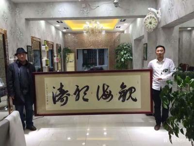 张忠廉生活-巜極樂開懷》
文/逸青张忠廉
品美酒，
吟律詩，
做南北生意。
閑修竹【图1】