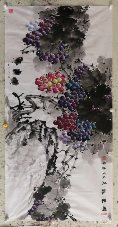 韩宗华日记-新鲜葡萄，硕果飘香，葡萄皮、粉、籽抗衰老延年益寿，请各位网友品尝【图1】