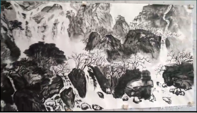 田光荣日记-四尺整张《金秋泉涌》《源远流长》国画山水画。昨天涂抹乱画，最后收拾的，觉得有些零【图1】