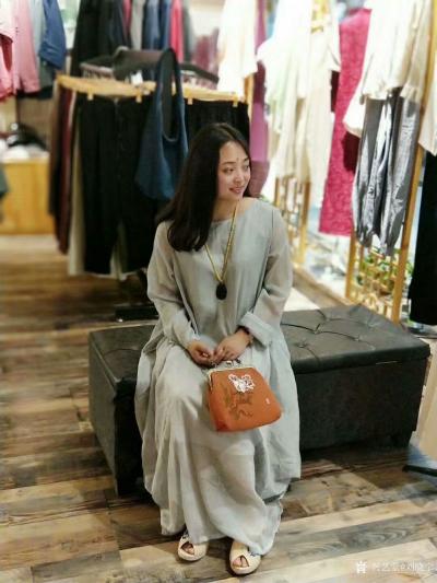 刘晓宁生活-宋哥说，匠衣坊的衣服，能穿出灵魂的不一定是有多漂亮，身材有多么好，一定是要有内在【图5】