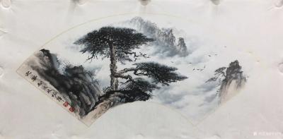 罗树辉日记-扇面《迎客松》全部和局部细节拍照，近期国画山水画作品【图5】