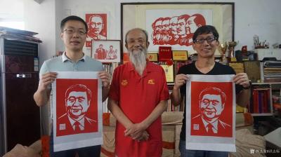 洪志标生活-8月2日下午，厦门广电集团广电报社叶庆平、黄辉来访，並拟在报纸上刊登报道我的非遗【图4】