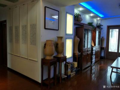 李明成日记-一个人画笔提起来，
整个世界都安静了
窗外的风声雨声说话声
仿佛也听不见[【图3】