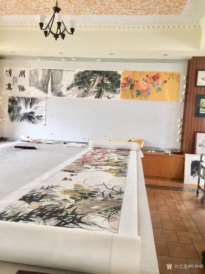 叶仲桥日记-别人搬砖我搬画，昨晚市美协顾问邓永泉、云浮画院院长李国聪等一众书画同行到我画室品【图6】