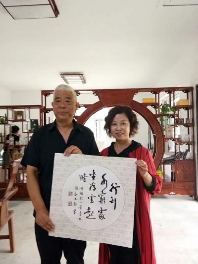 刘永新收藏-8月28日，我们龙收书画馆一行12人，应邀参加了伊通滿族自治县成立三十周年暨秀绿【图3】