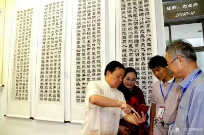 梅丽琼生活-北京艺术博览会， 天南海北金秋围，却道千里南飞北，墨缘聚客心相随。文/梅丽琼，秋【图5】