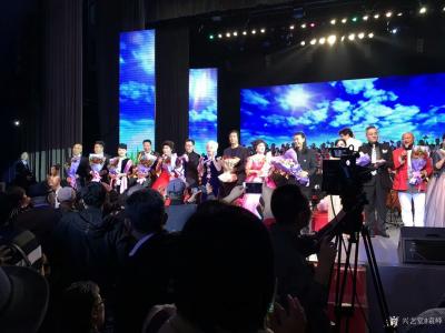 袁峰生活-做最好的自己，才能碰见最好的别人。眼是一把尺，看人先看己。心是一杆秤，称人也称己【图8】