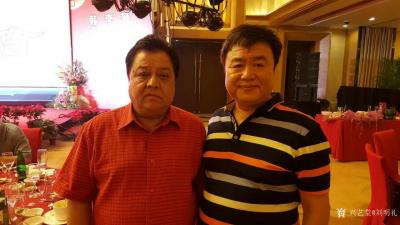 刘明礼生活-在李金斗老师收徒仪式上赠送国画作品《天佑高原》，并与众明星艺人合影留念【图3】