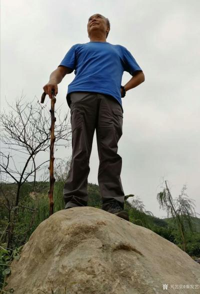 秦发艺生活-今天爬山，上午游玩鹿泉石窑小镇。午饭后转了海山公园。天气凉爽，多云不晒，玩得很惬【图5】