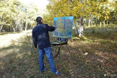 张健生活-我在内蒙古乌兰布统蛤蟆坝写生，这里的天蓝得如画家笔下的画【图1】