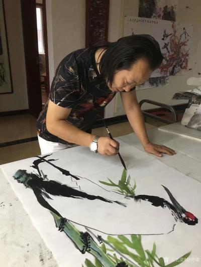 赵仲谋生活-一个人若想取悦于每个人是不可能的，但只要凡事依正道而行，无愧于心，别人说长道短，【图1】