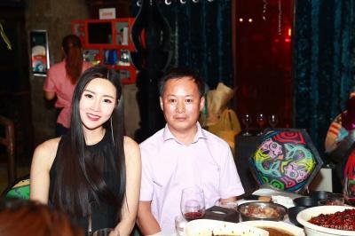 孙通成生活-2018年9月12日应好朋友（世界超级模特冠军获得者及演员）（金金）约请在北京朝【图3】