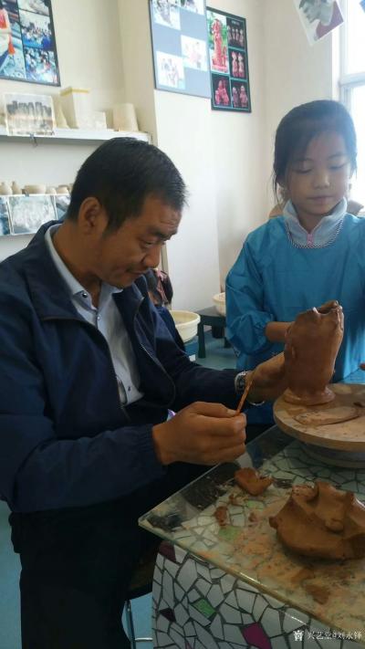 刘永铎收藏-笑容，专注，显得温馨，爱意满满，国庆邀你泥巴行。“热烈欢迎音和画室家长与孩子共同【图7】