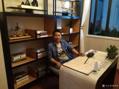 杨厚强日记-著名画家大别山人 杨厚强艺术简介
标签： 文化名人   淮源书画院   杨厚强【图1】